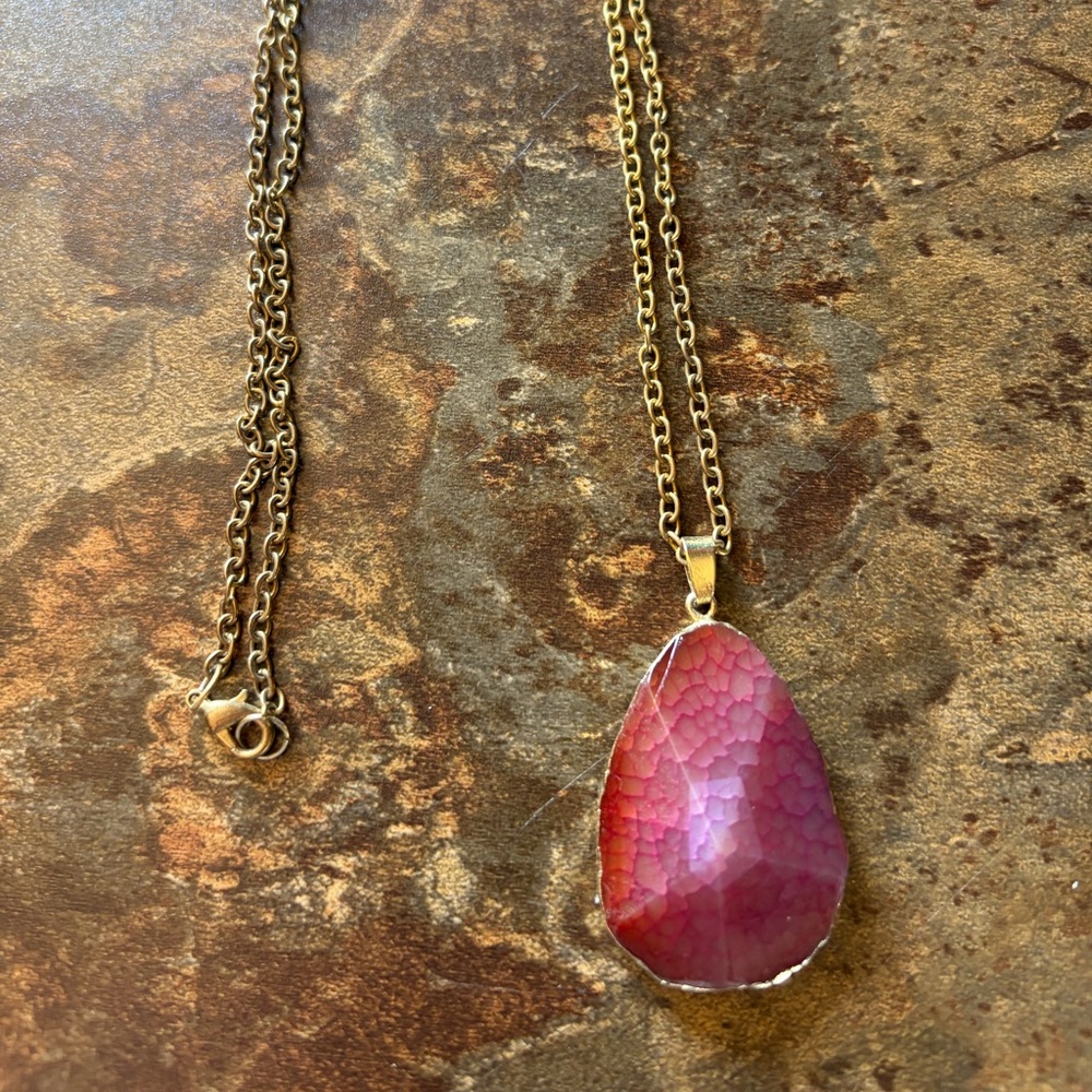 Gold Chain Necklace with Pink Pendant